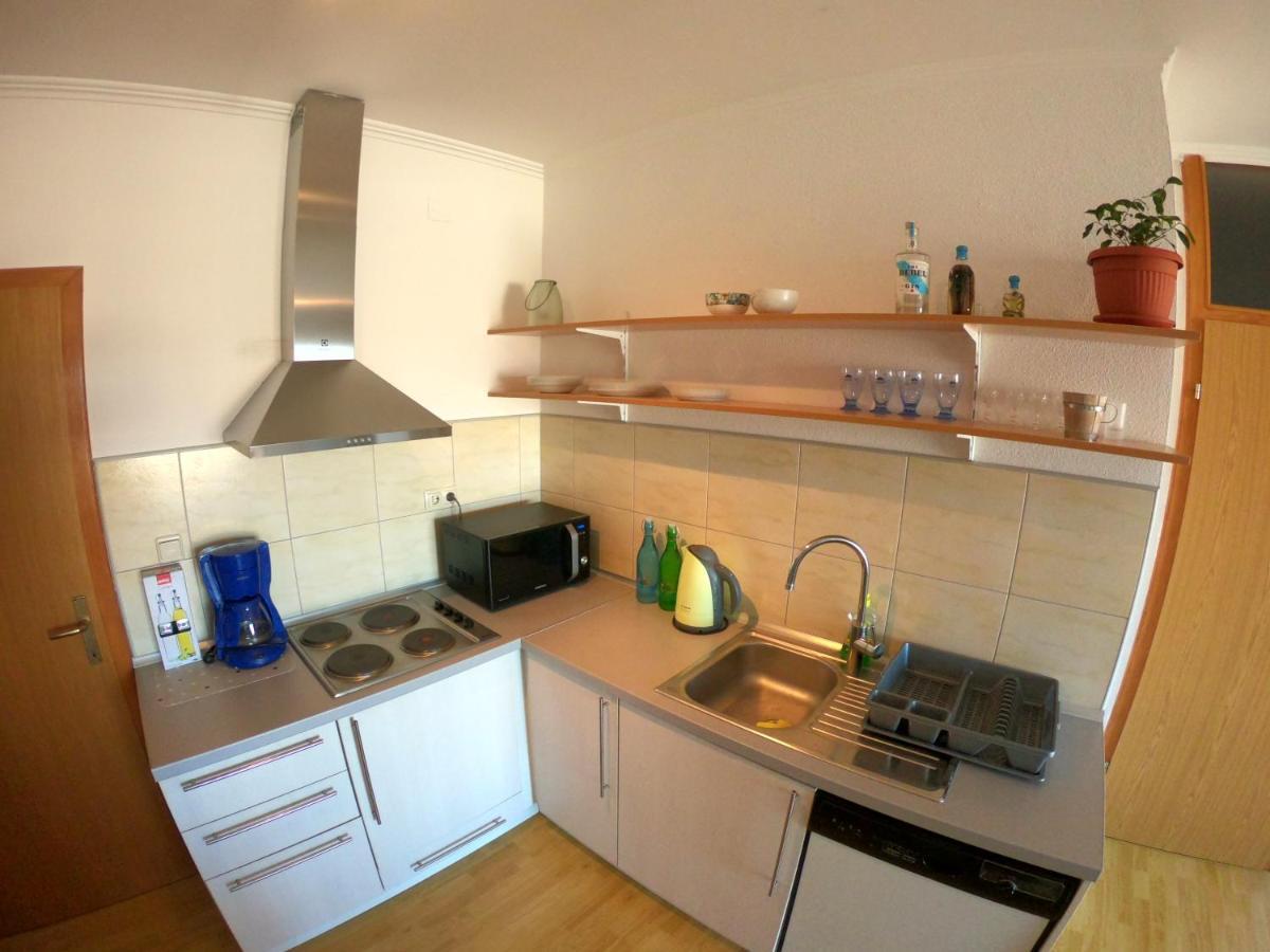 Apartment Ivan-Experience 3 Bedrooms Ljubuški Esterno foto